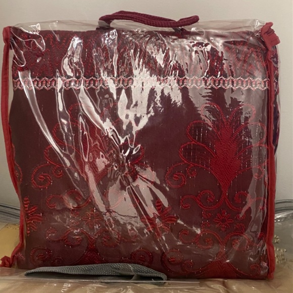 Luxury Curtains - Picture 10 of 10